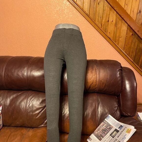 Seven7 Ponte Knit Leggings in Charcoal Gray Small NWT - Picture 2 of 12